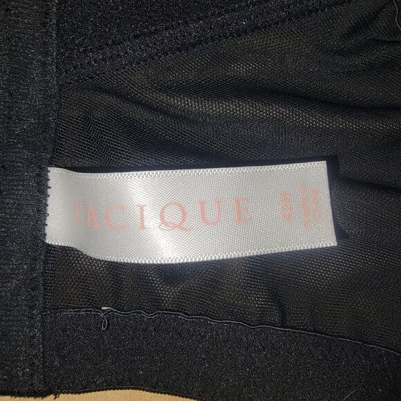 Cacique Modern Lace Lightly Lined Balconette Bra Black beige 42H - Picture 8 of 9